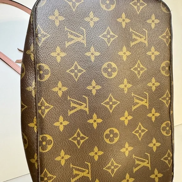 Louis Vuitton Neo Noe MM Monogram Rose Poudre w/COA - Picture 6 of 7